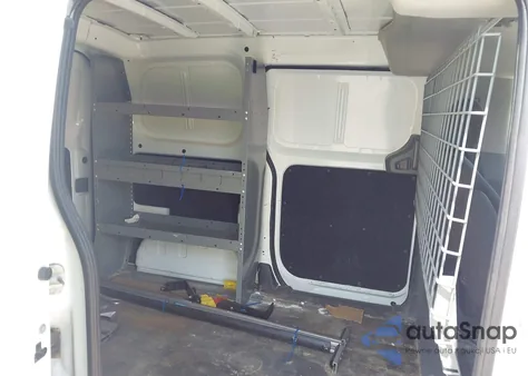 2018 Nissan Nv200 Sv z USA, uszkodzony, nr VIN 3N6CM0KN8JK697791